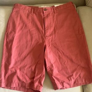 Land’s End Men’s Traditional Fit Vintage Brick Shorts